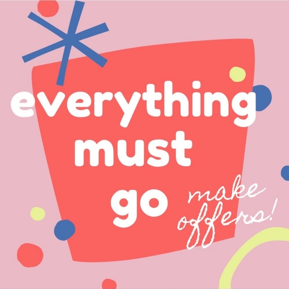 EVERYTHING MUST GO SEND ME OFFERT - Picture 1 of 1